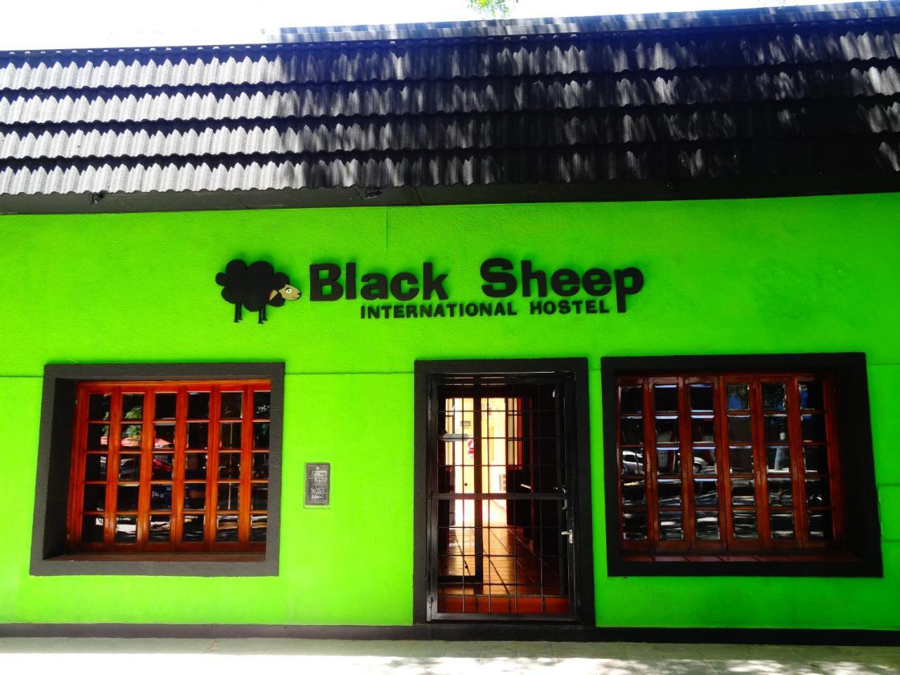 Black Sheep International Hostel Μεντόζα Εξωτερικό φωτογραφία